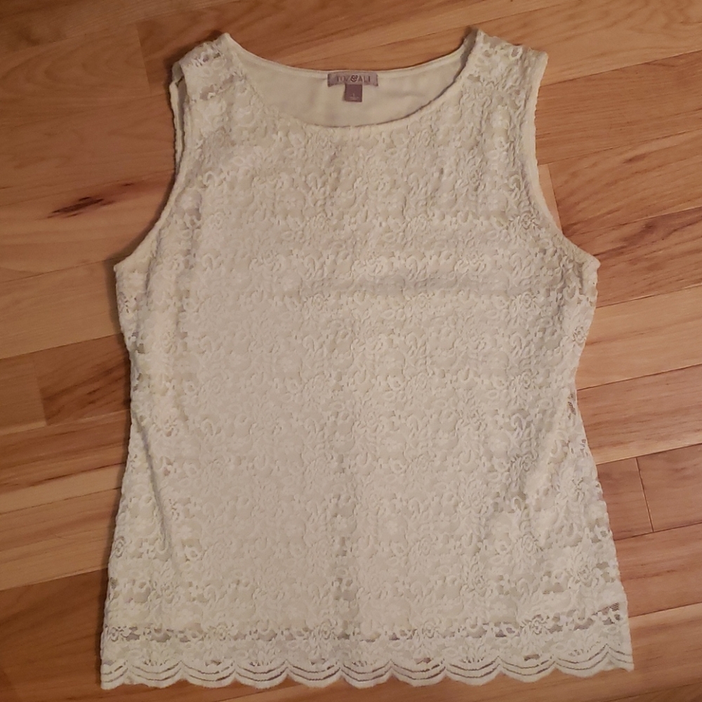 White lace tank top